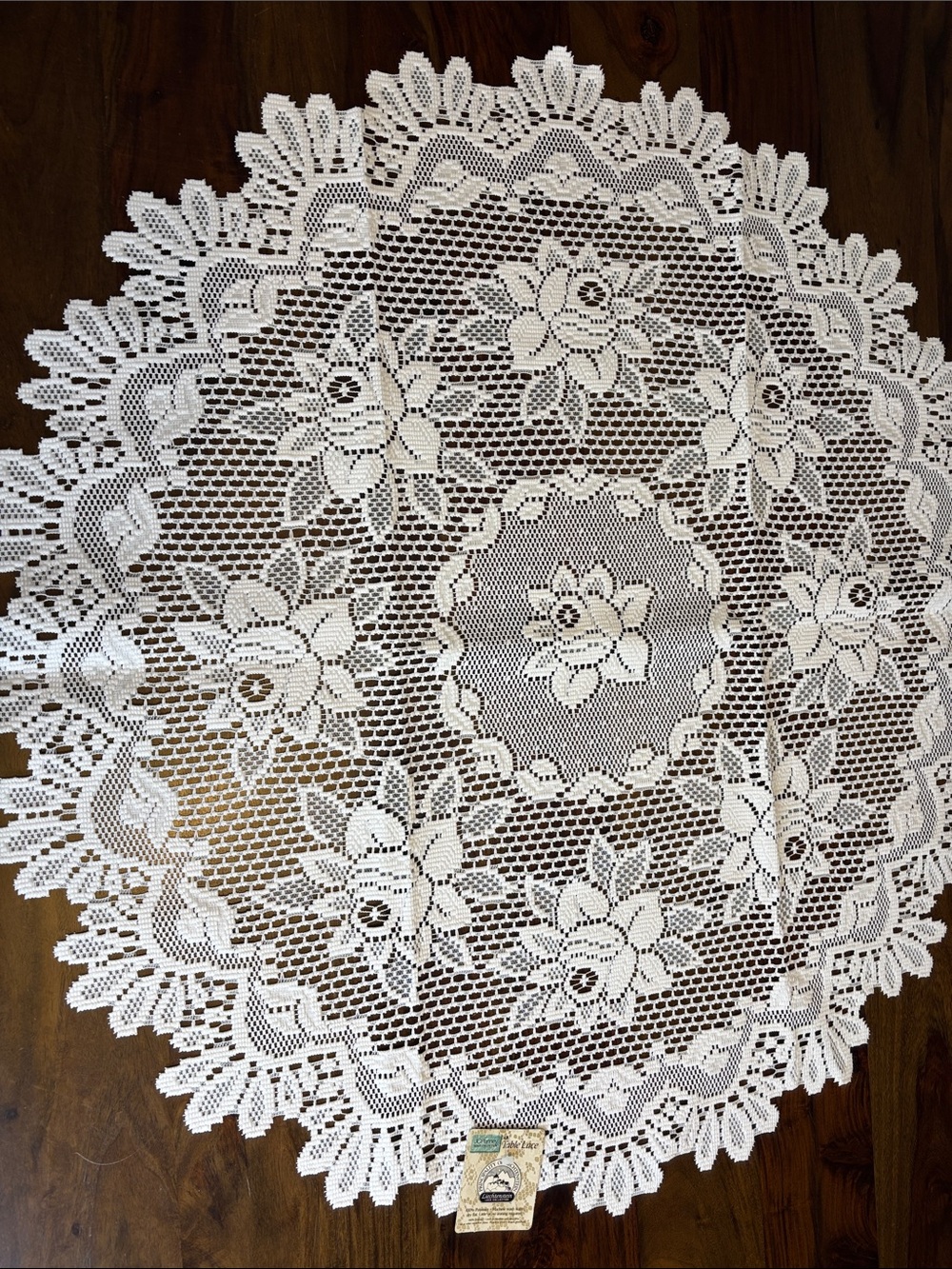 NWT - Vintage JCPenny White Liechtenstein Lace Floral Table Cover